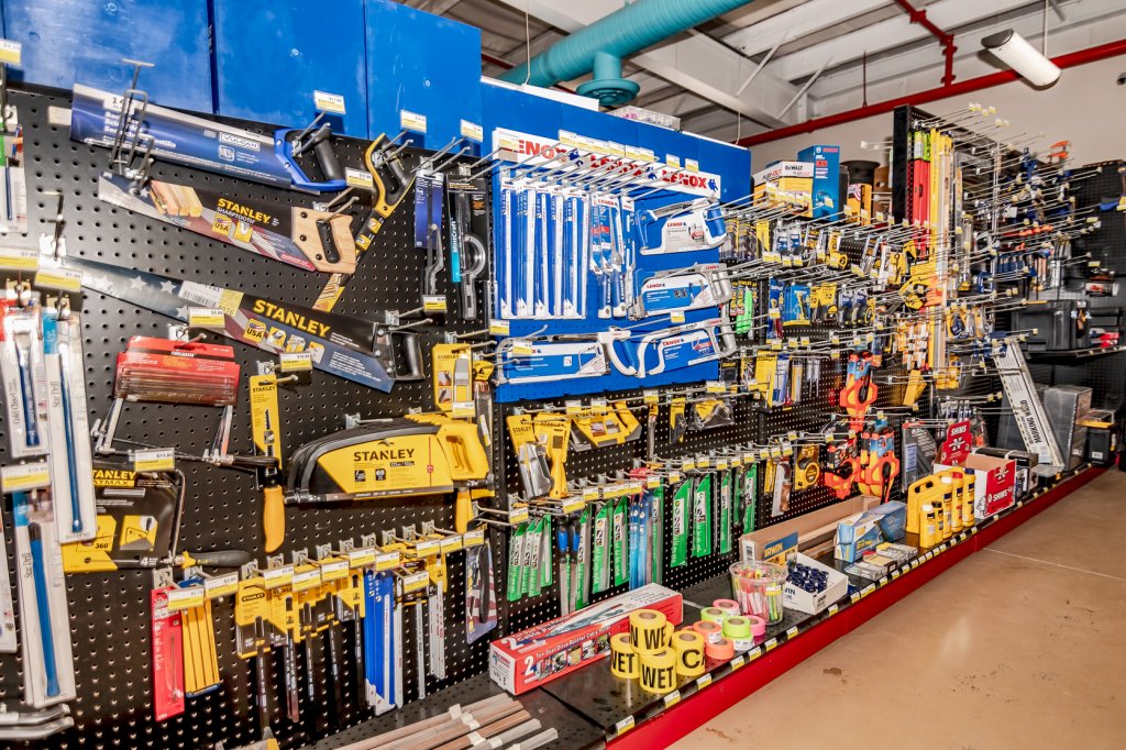 image-789872-hand_tools.w640.jpg